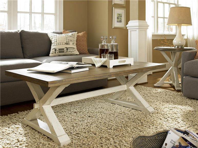 Universal Furniture 128801 GARDEN COCKTAIL TABLE Montreal