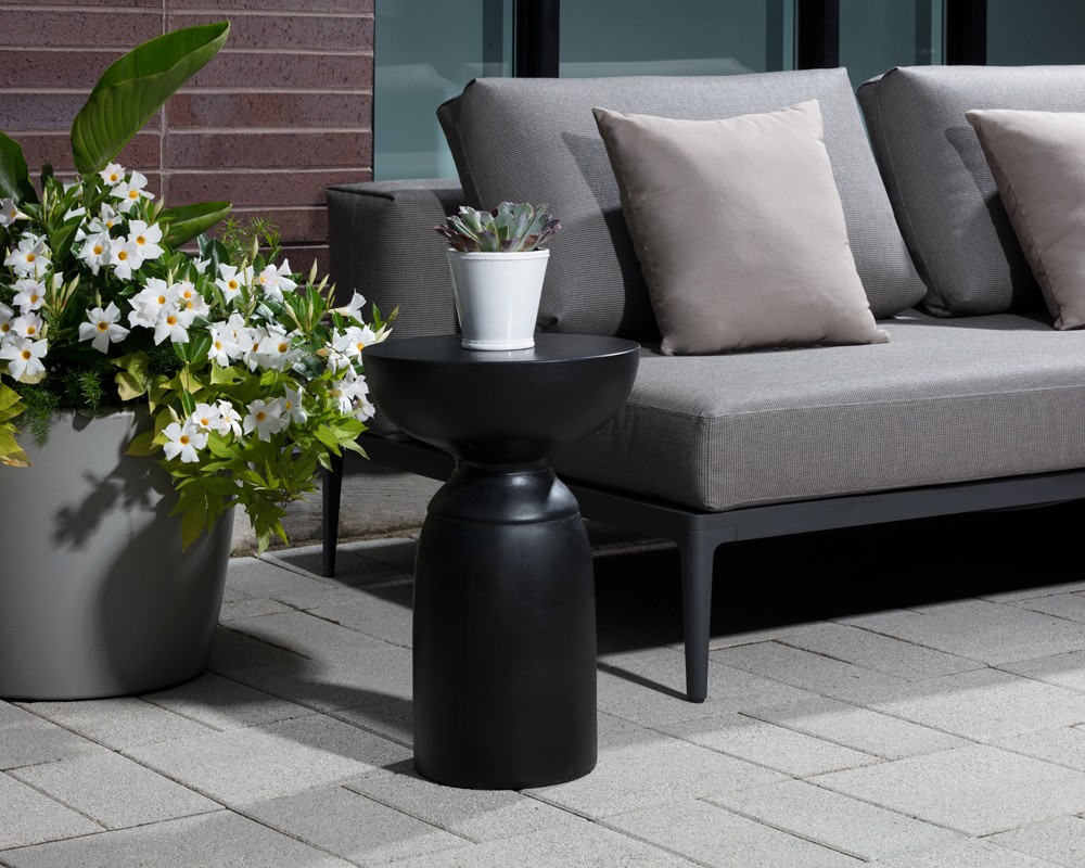SUNPAN 101364 GOYA END TABLE Winnipeg