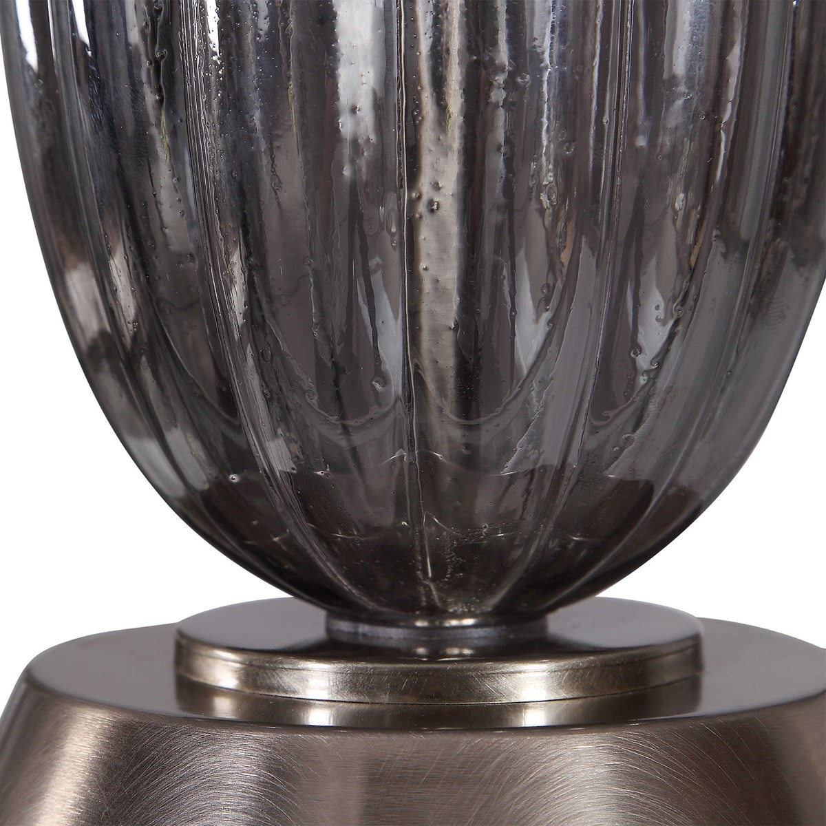 UTTERMOST 26360 REEVE TABLE LAMP Ottawa