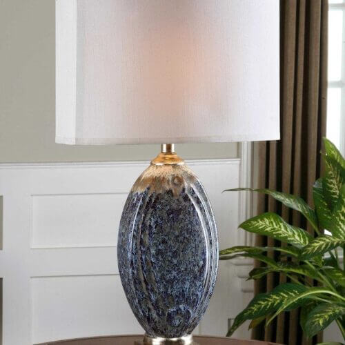 UTTERMOST 26298 LATAH TABLE LAMP Vancouver