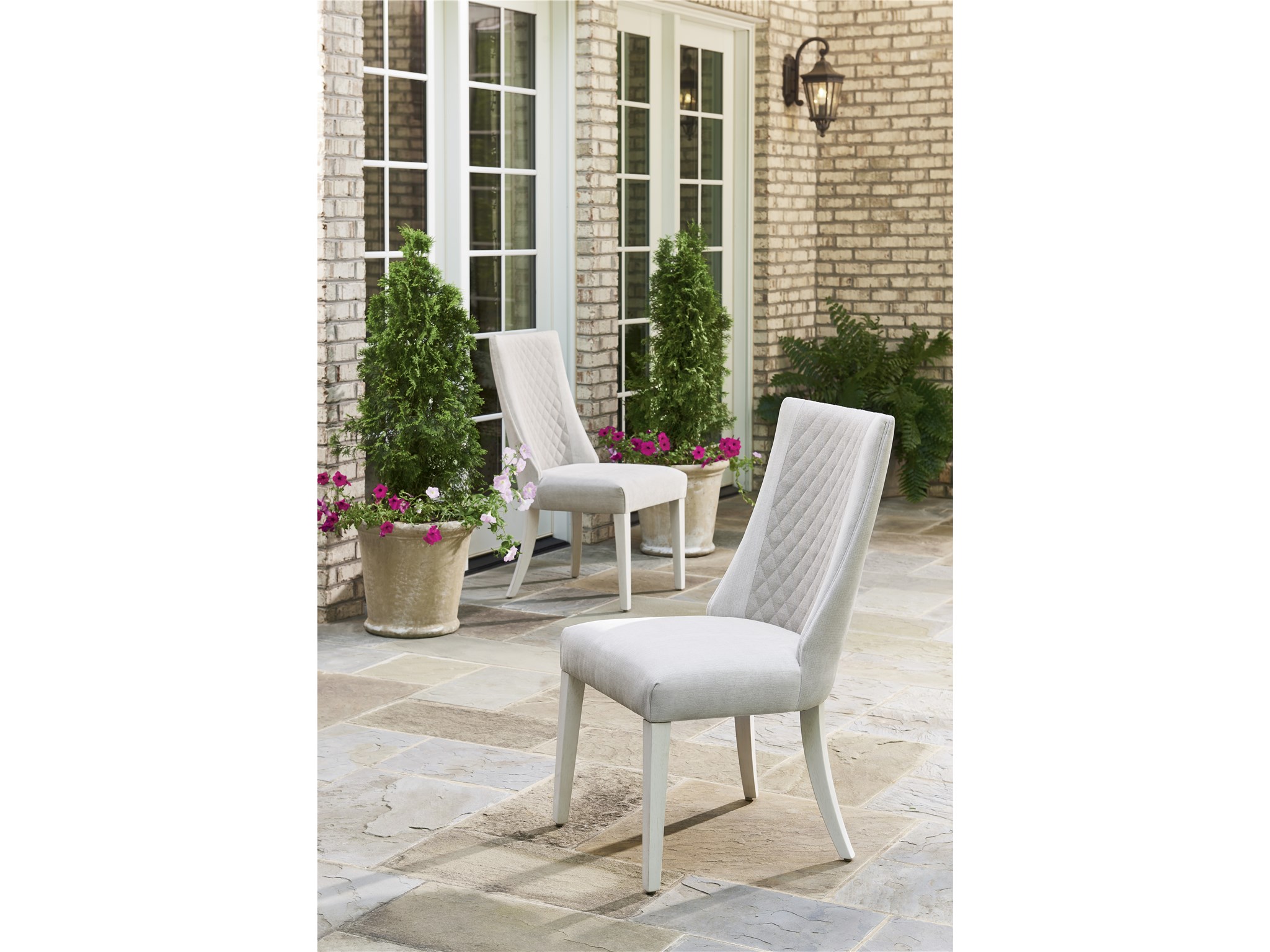 UNIVERSAL FURNITURE 827636-RTA PARADOX SIDE CHAIR Ottawa