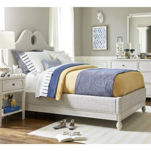 UNIVERSAL FURNITURE 7381041 SERENDIPITY UPHOLSTERED FULL BED Ottawa