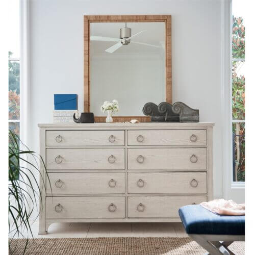 UNIVERSAL FURNITURE 833040 THE ESCAPE DRAWER DRESSER Toronto