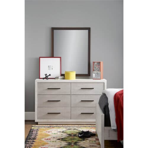 UNIVERSAL FURNITURE 8361002 MODERN SPIRIT DRAWER DRESSER Ottawa