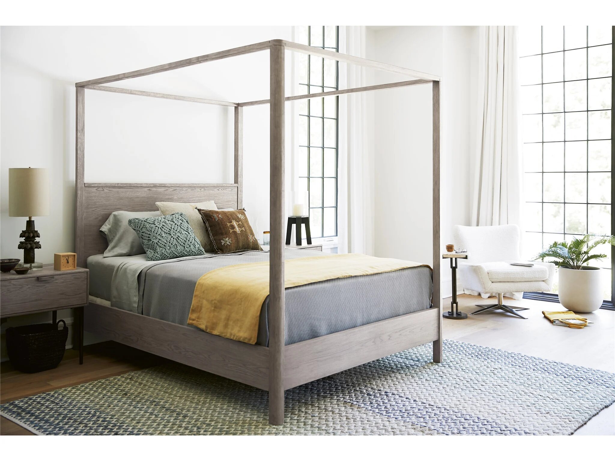 UNIVERSAL FURNITURE 872280B SPACES GRAHAM QUEEN POSTER BED Halifax