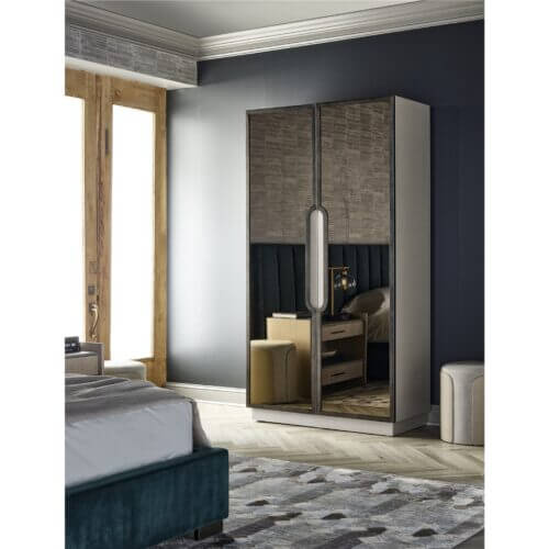 UNIVERSAL FURNITURE 941D160 NINA MAGON REMBRANDT WARDROBE Toronto