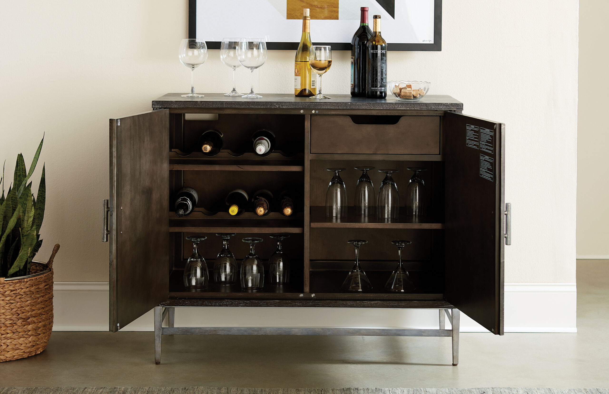 HAMMARY WINE CABINET 090980 Huntsville