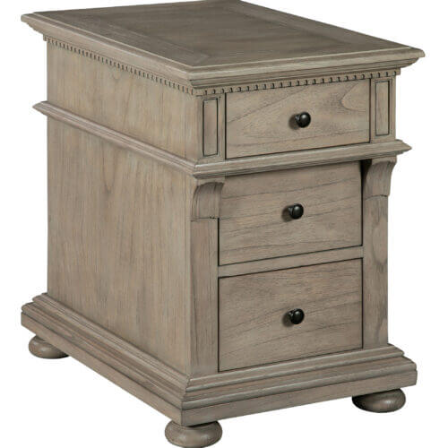 Hekman 25205 CHAIRSIDE CHEST kleinburg