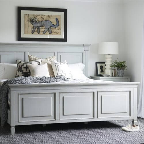 UNIVERSAL FURNITURE SUMMER HILL - FRENCH GRAY QUEEN PANEL BED 986250B kleinburg