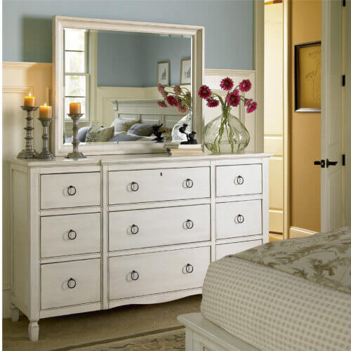 UNIVERSAL FURNITURE SUMMER HILL NINE DRAWER DRESSER 987040 mississauga