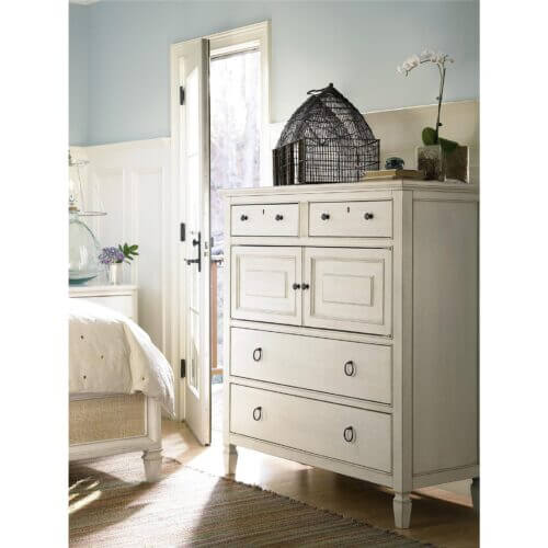 UNIVERSAL FURNITURE SUMMER HILL DRESSING CHEST 987175