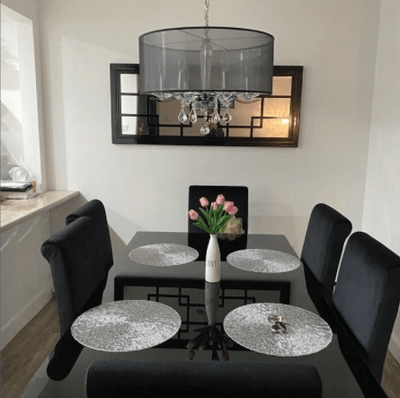 YOUNG LIGHTING 6 LIGHT CRYSTAL CHANDELIER 1132C6-bk brampton