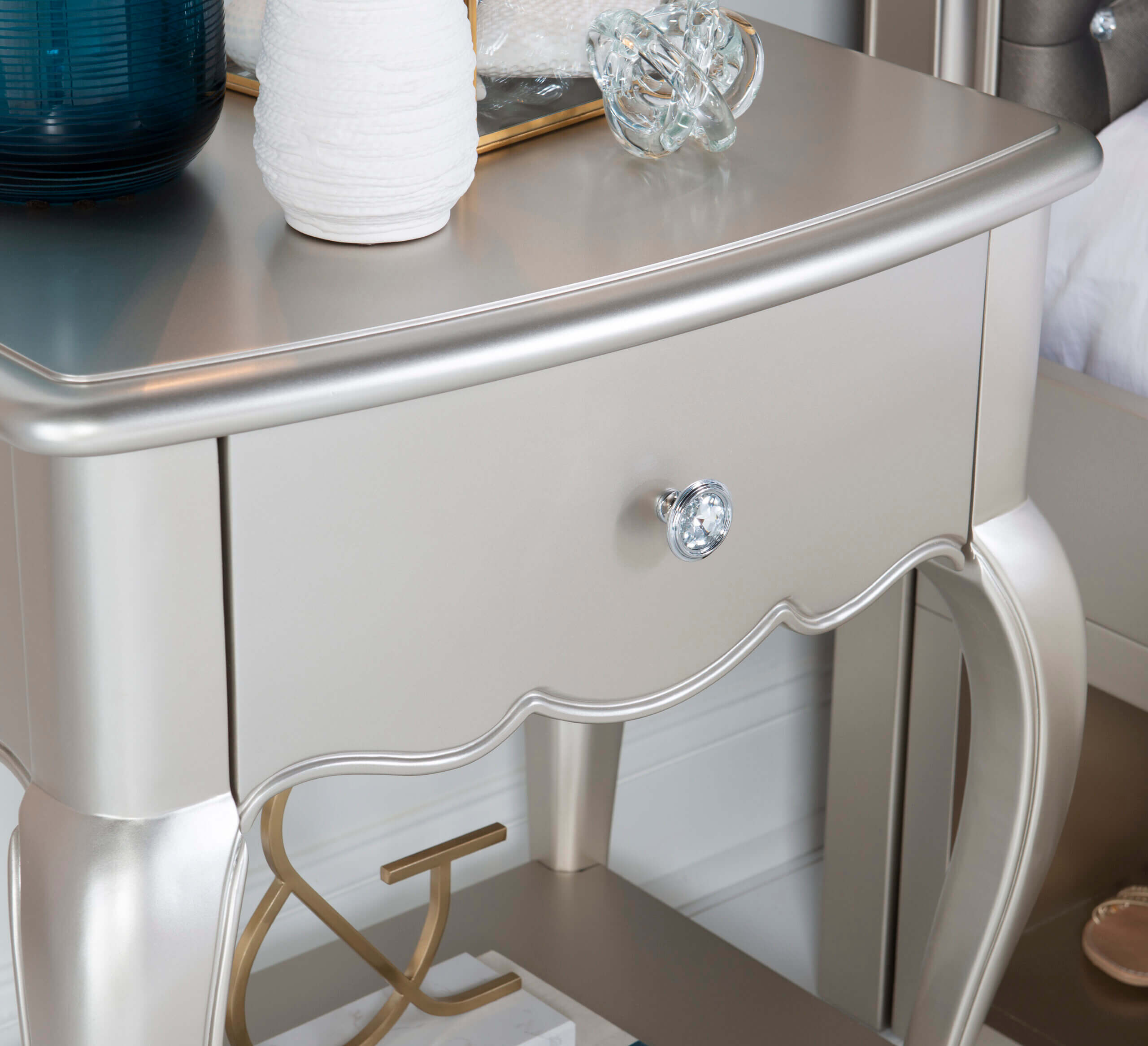 LEGACY VOGUE OPEN NIGHT STAND 0800-3101 toronto