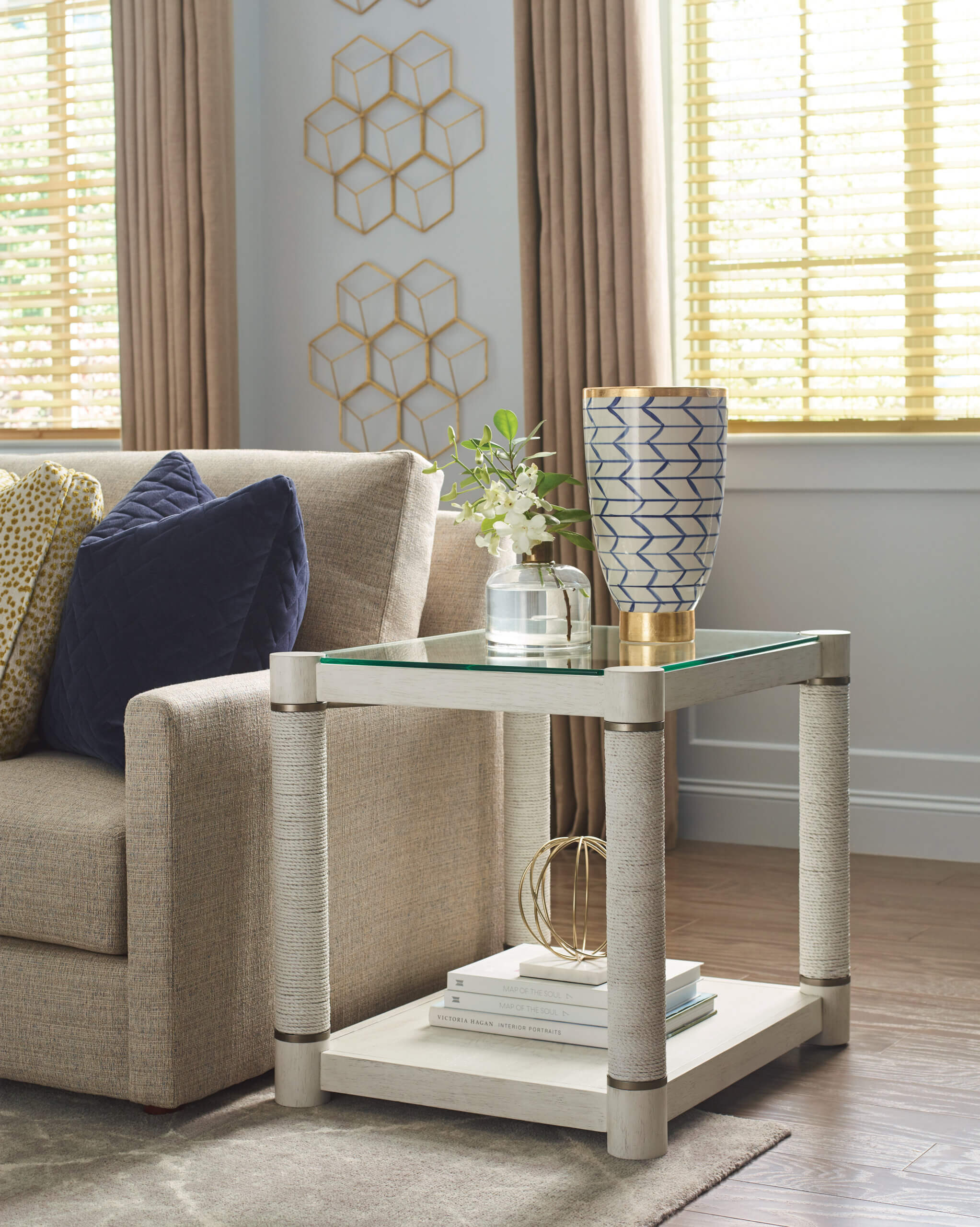HAMMARY PAVILION END TABLE 252-915 grimsby