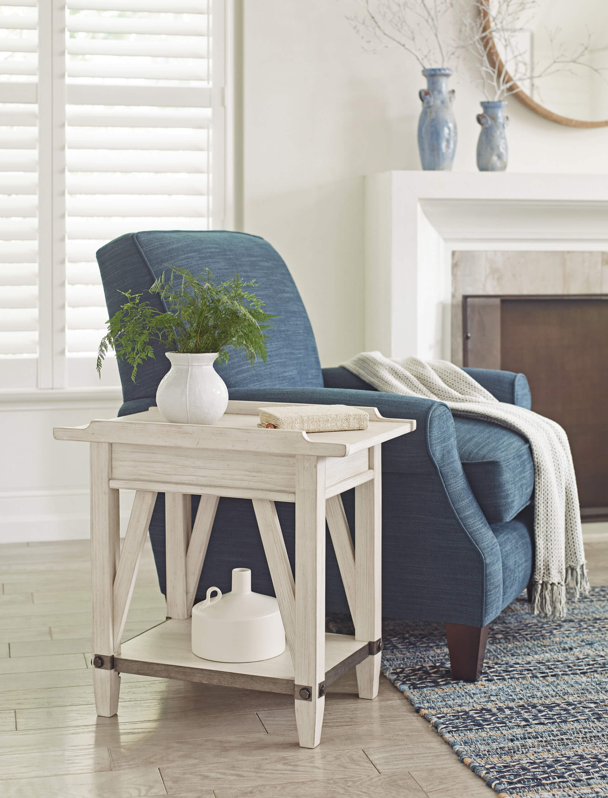 HAMMARY RICHTER RECTANGULAR CHAIRSIDE TABLE 262-916 oakville