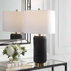 BLACK CERAMIC TABLE LAMP 1-00162w oakville