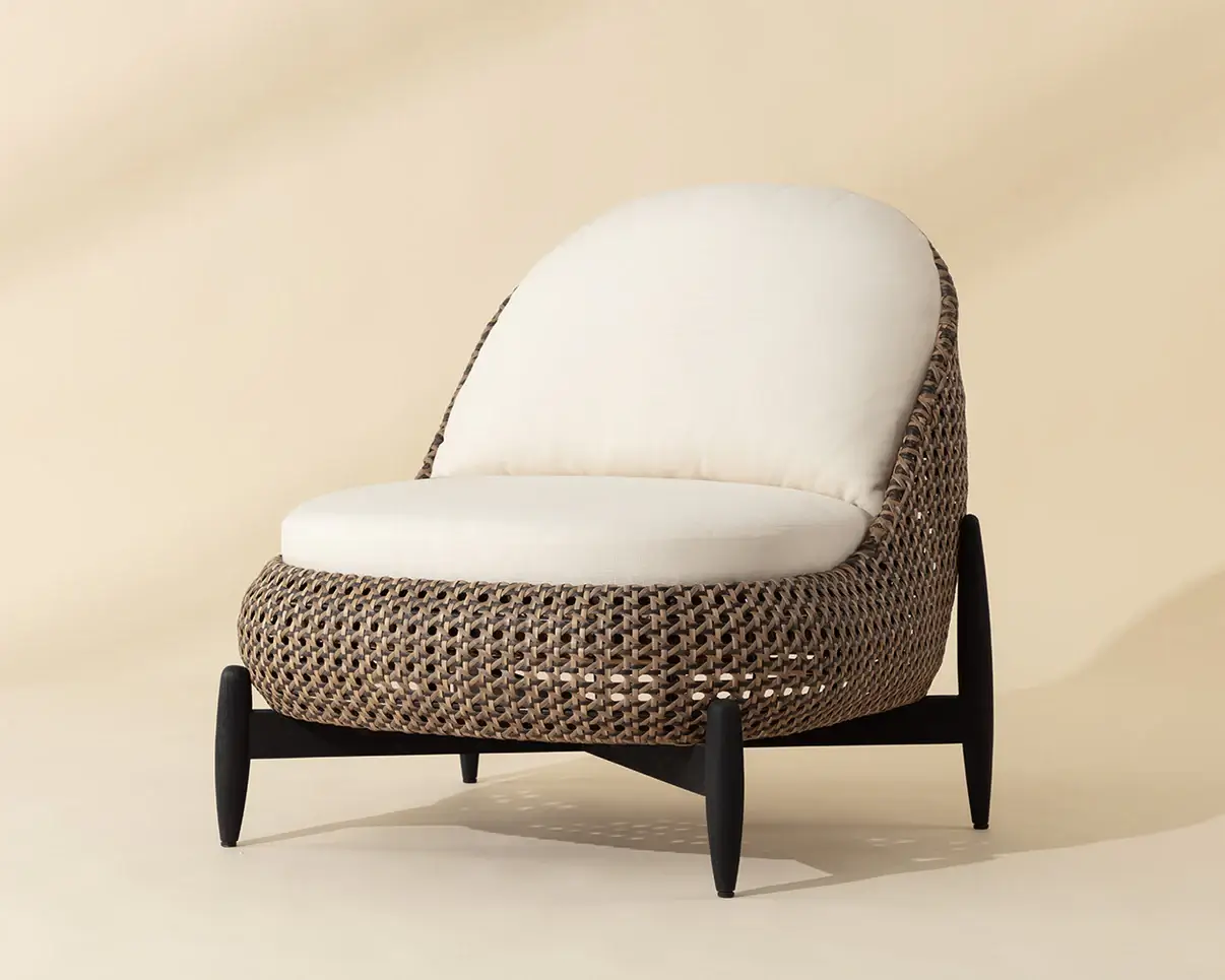 SUNPAN CARILO LOUNGE CHAIR - STINSON CREAM 112115 vancouver