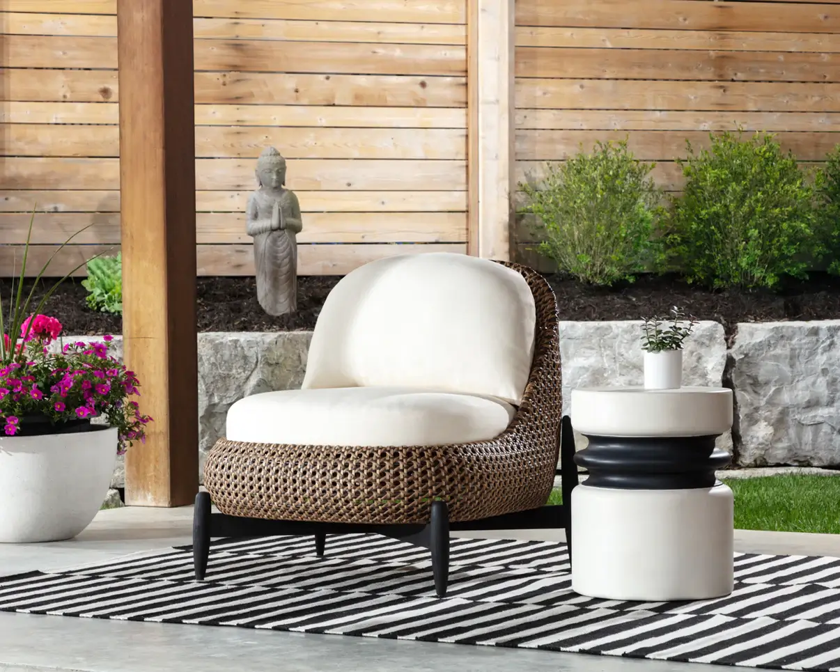 SUNPAN CARILO LOUNGE CHAIR - STINSON CREAM 112115 vancouver