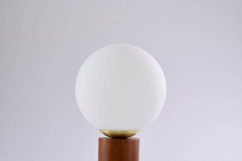BETHEL WOOD TABLE LAMP BTG102BR monton