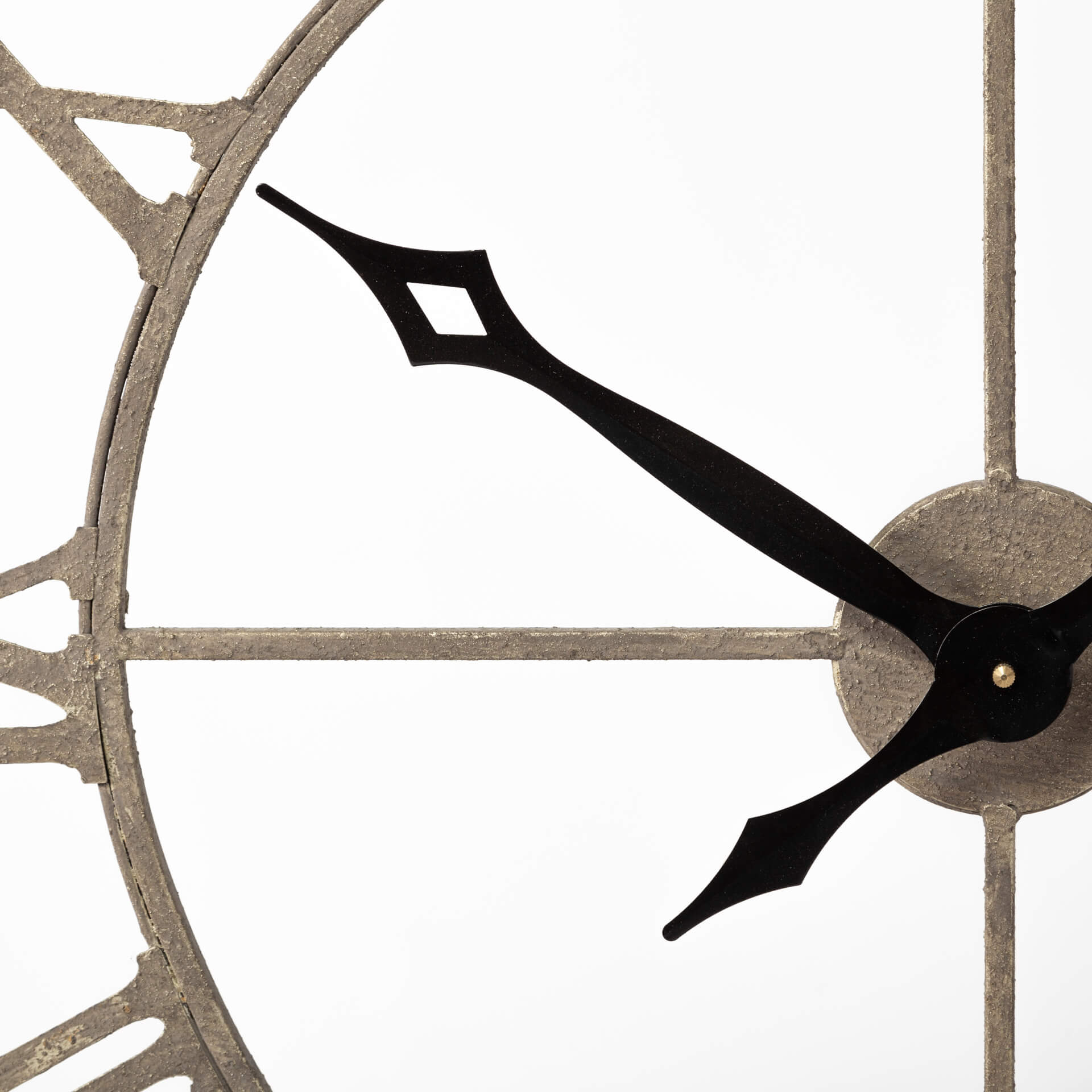 MERCANA METHING 31.5" FARMHOUSE WALL CLOCK LIGHT BROWN 63079 belleville
