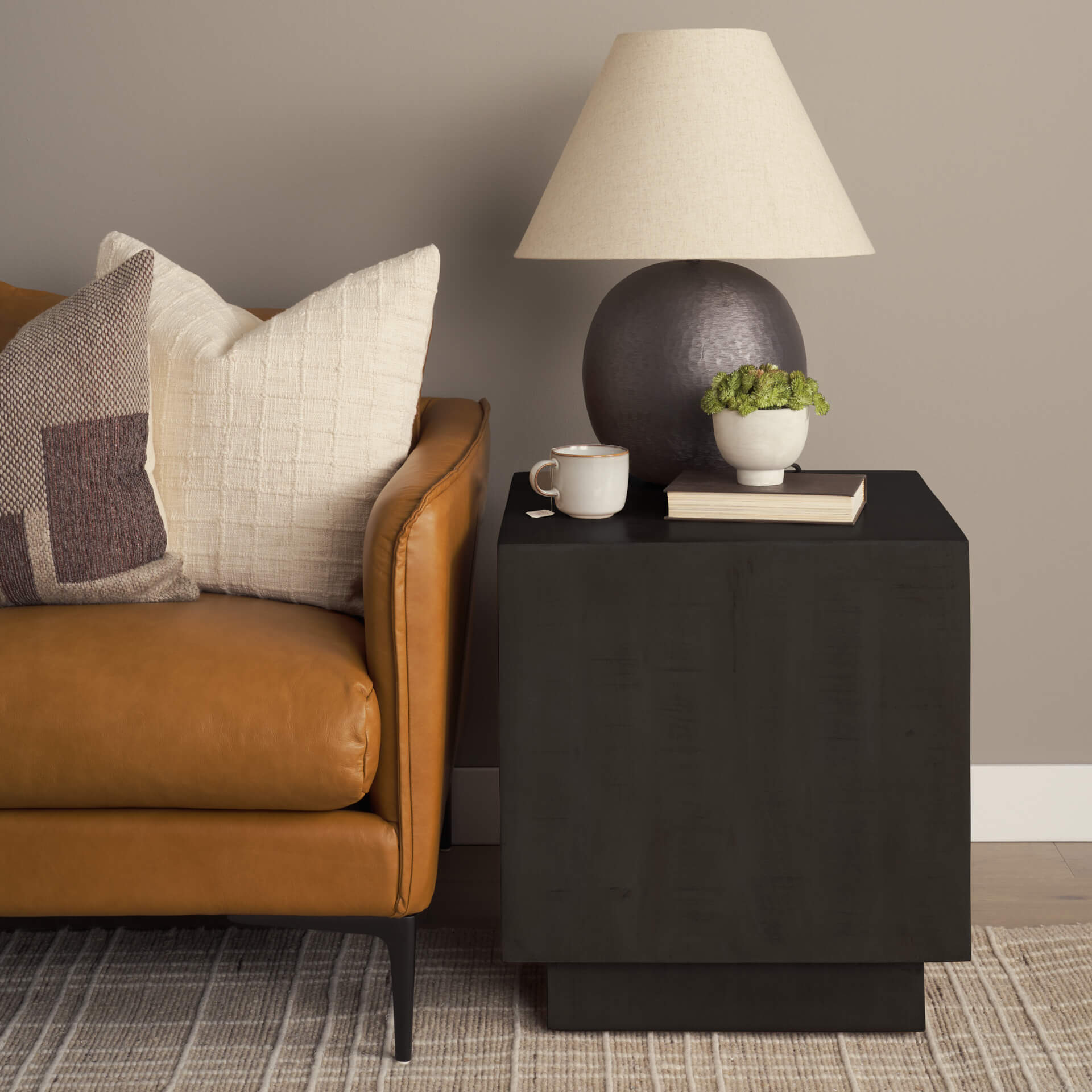 MERCANA HAYDEN DARK BROWN END TABLE 70123 caledon